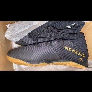 Nemeziz 19.3 Indoor Soccer Shoes - Men’s 7.5